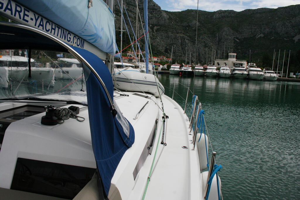 Sun Odyssey 440 Modesty