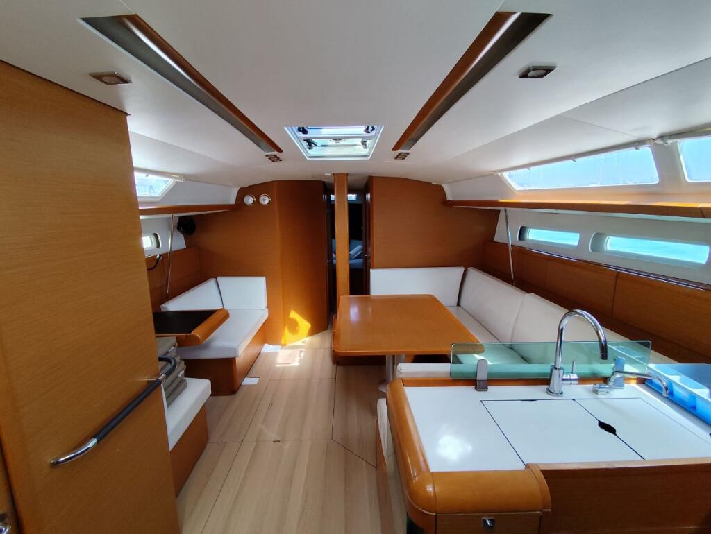 Sun Odyssey 449 PSARA 