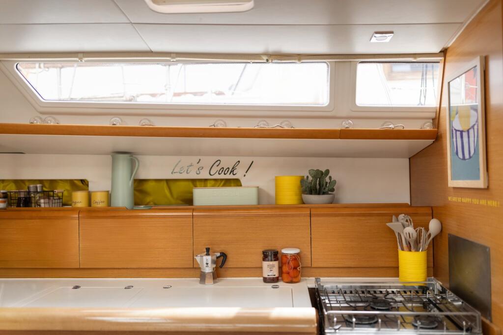Sun Odyssey 469 Lemon