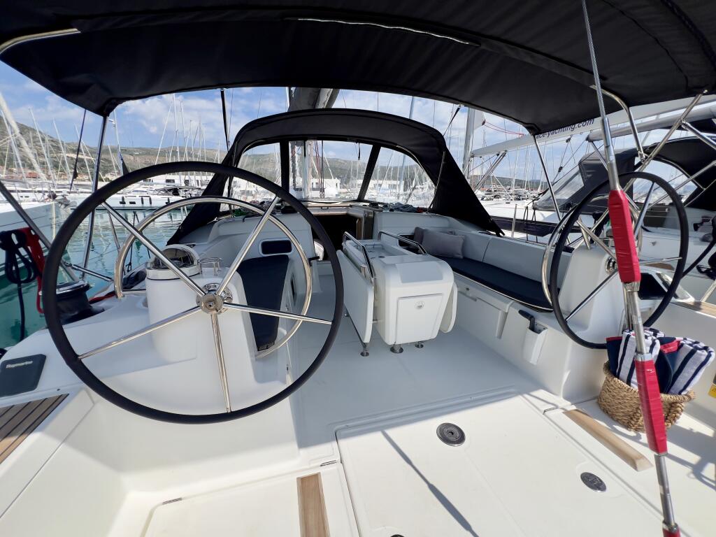 Sun Odyssey 479 Elena