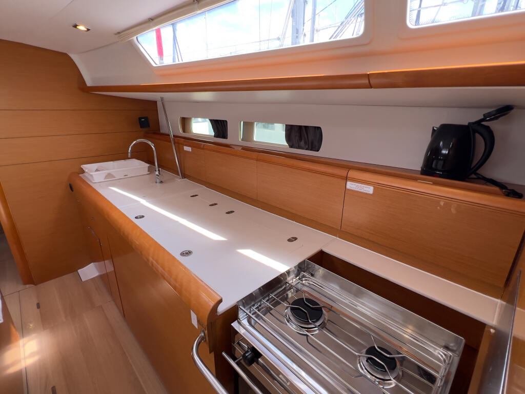 Sun Odyssey 479 Elena