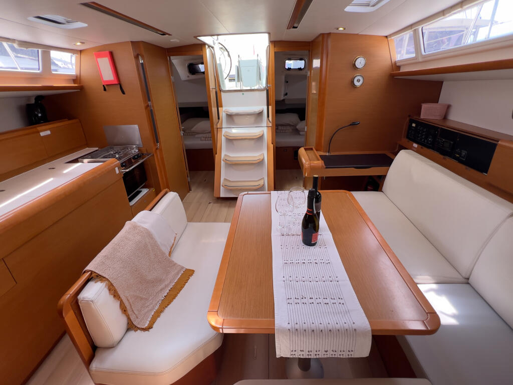 Sun Odyssey 479 Elena