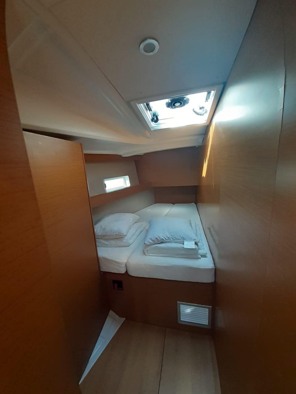 Sun Odyssey 490 White Pearl