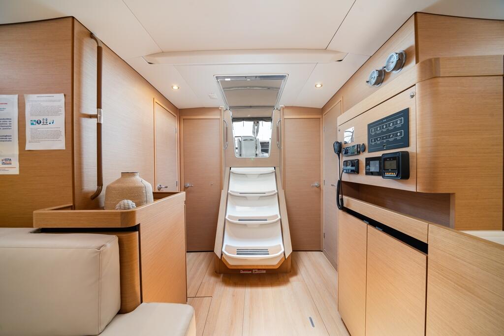 Sun Odyssey 490 Calma