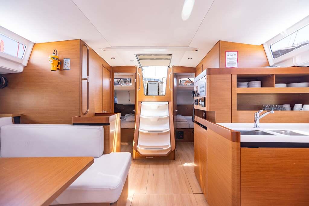 Sun Odyssey 490 Lydia