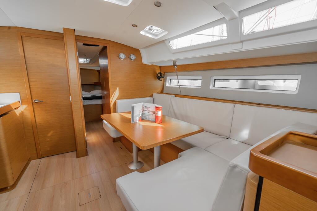 Sun Odyssey 490 Sea Safari