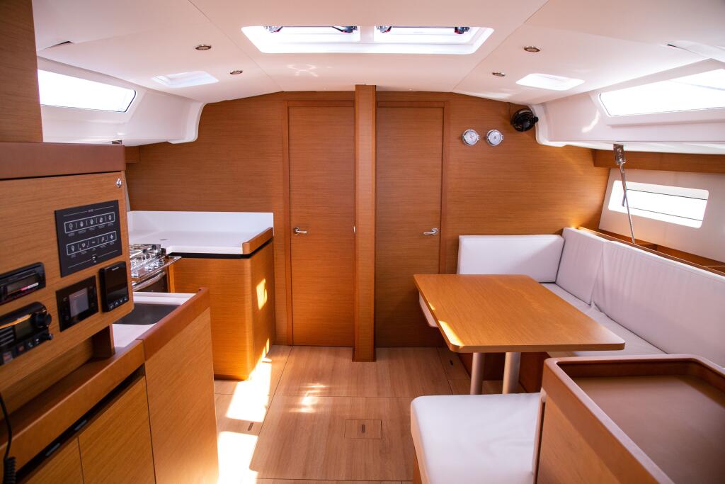 Sun Odyssey 490 Thaleia