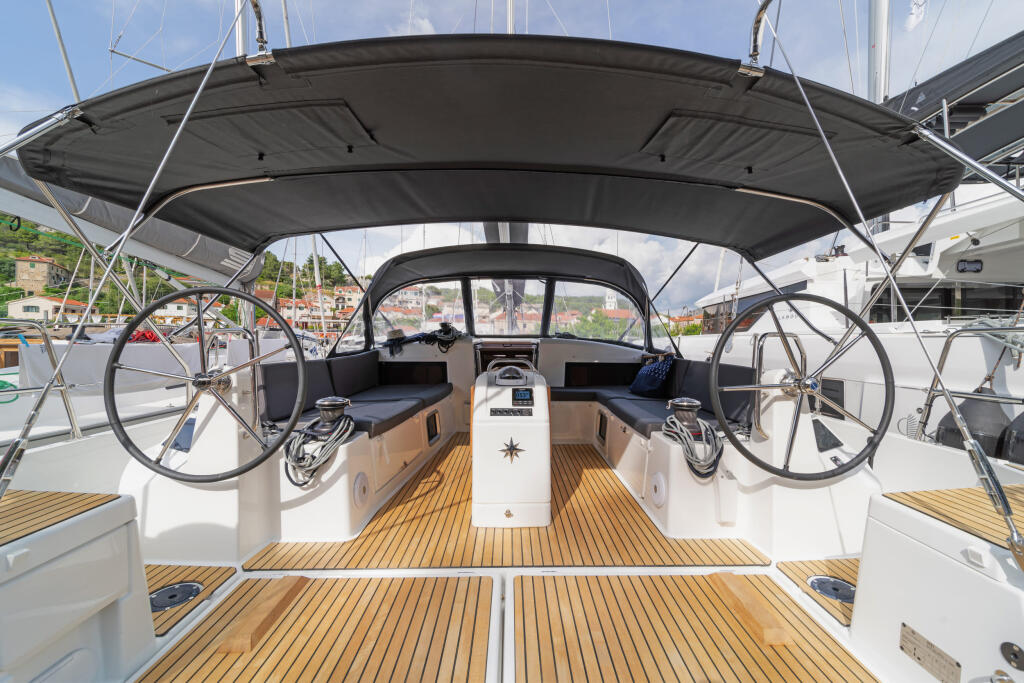 Sun Odyssey 490 First Ride