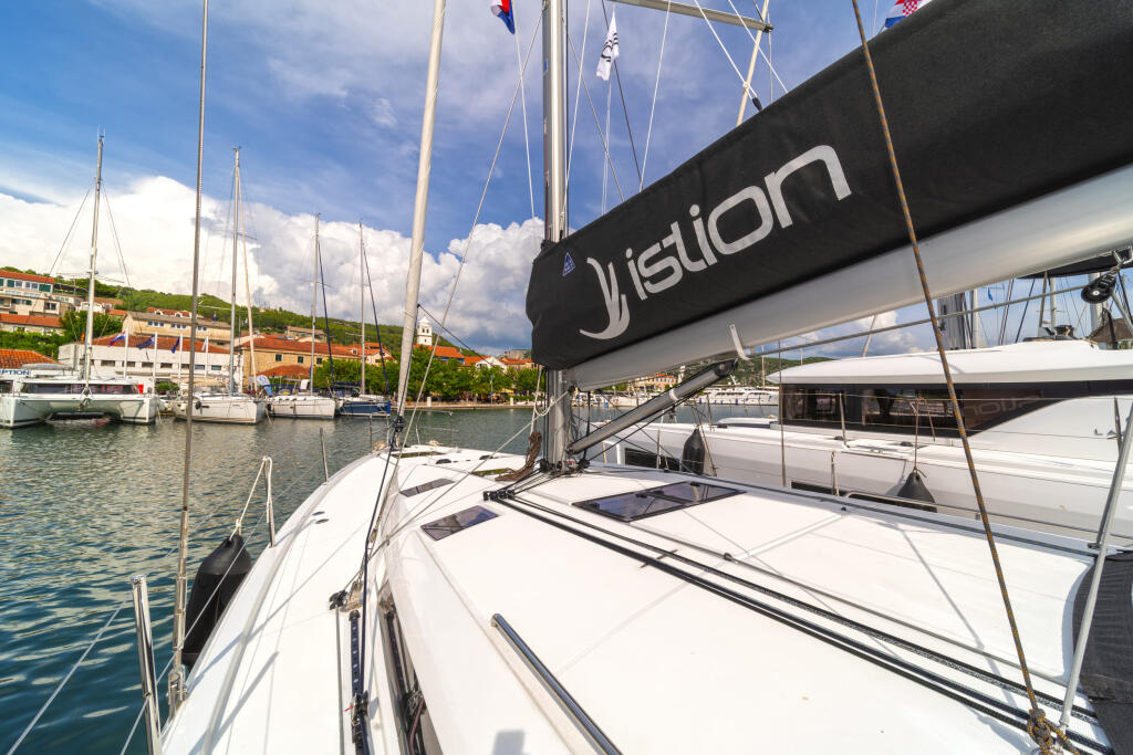 Sun Odyssey 490 First Ride
