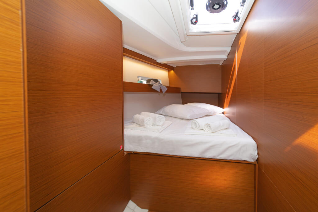 Sun Odyssey 490 First Ride