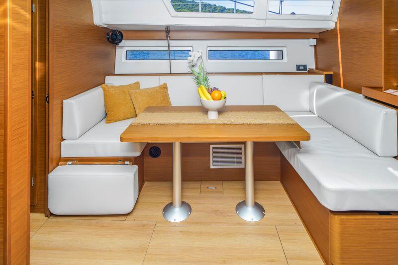 Sun Odyssey 490 Osejava