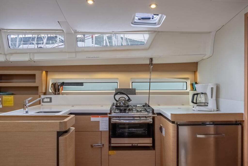 Sun Odyssey 490 After Physics