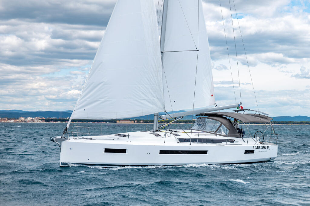 Sun Odyssey 490 Mila