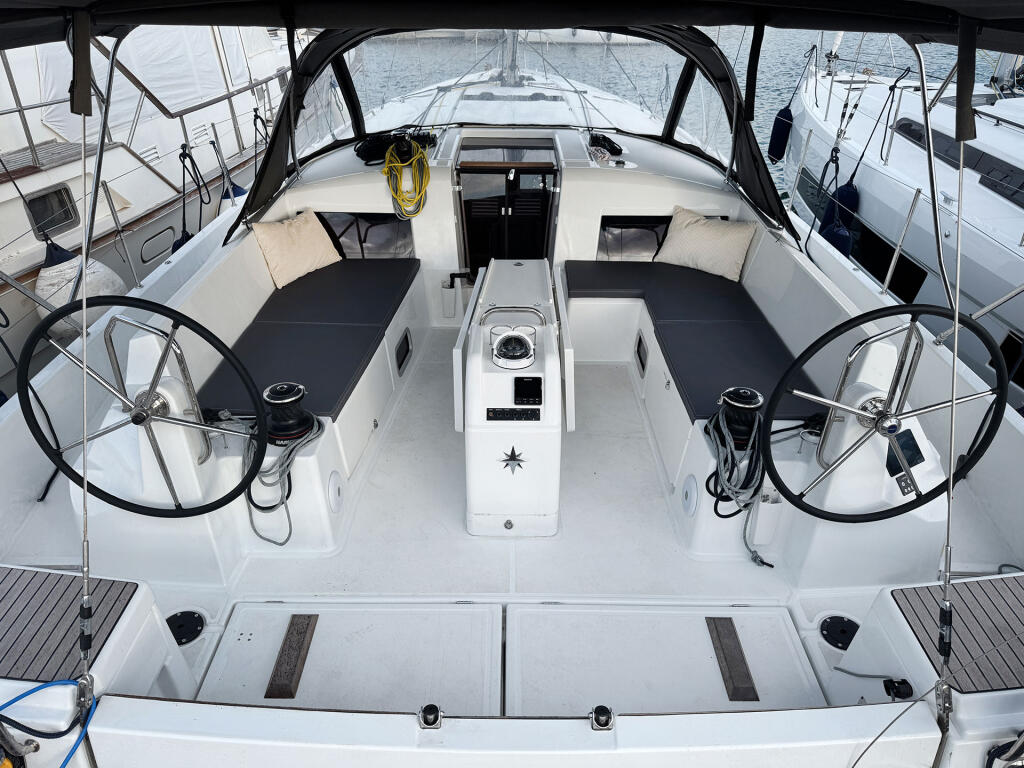 Sun Odyssey 490 Mila
