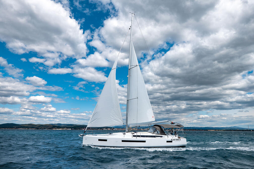 Sun Odyssey 490 Mila