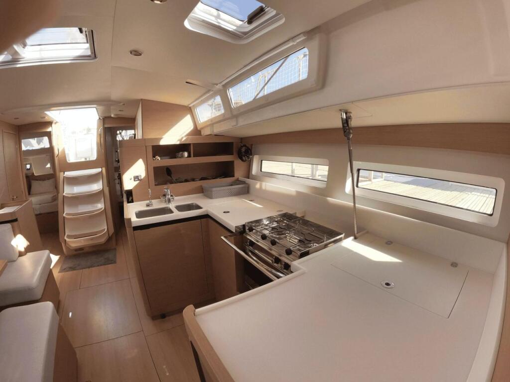 Sun Odyssey 490 Melusina