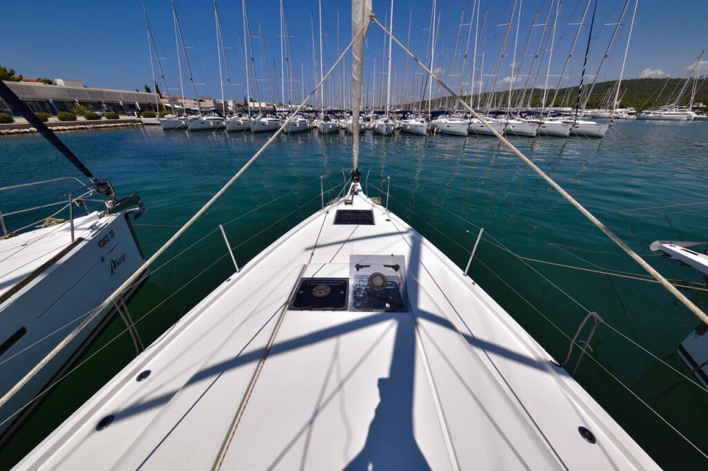 Sun Odyssey 490 Swannabe