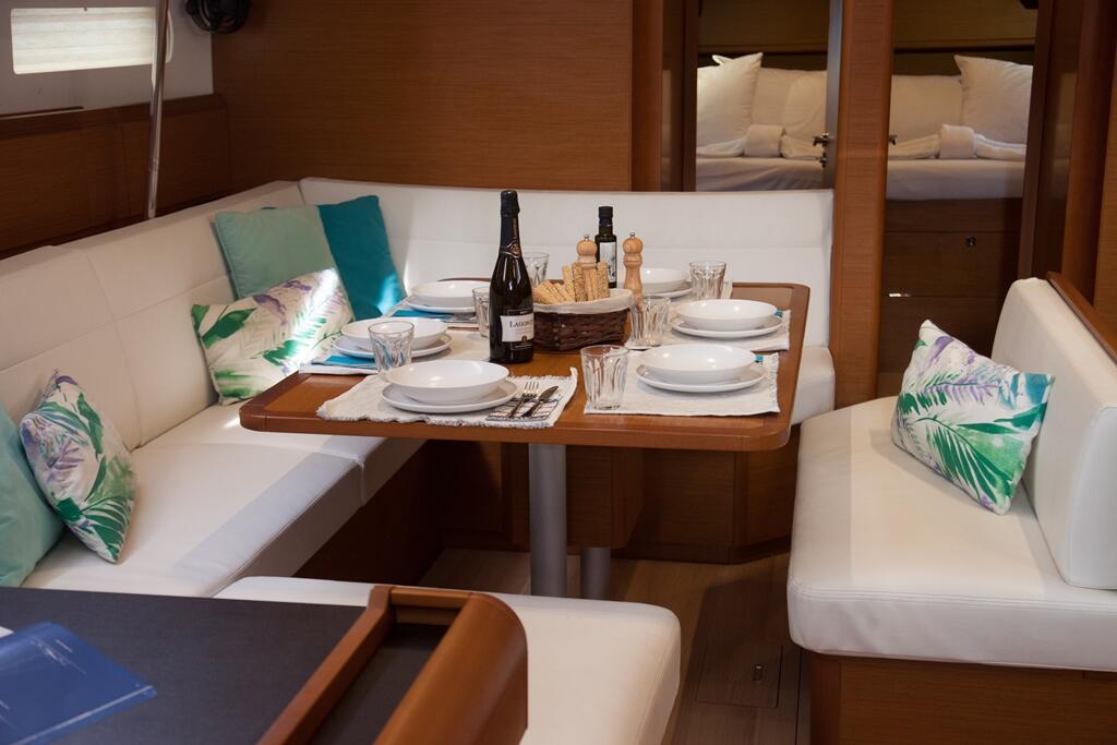 Sun Odyssey 519 Mayflower