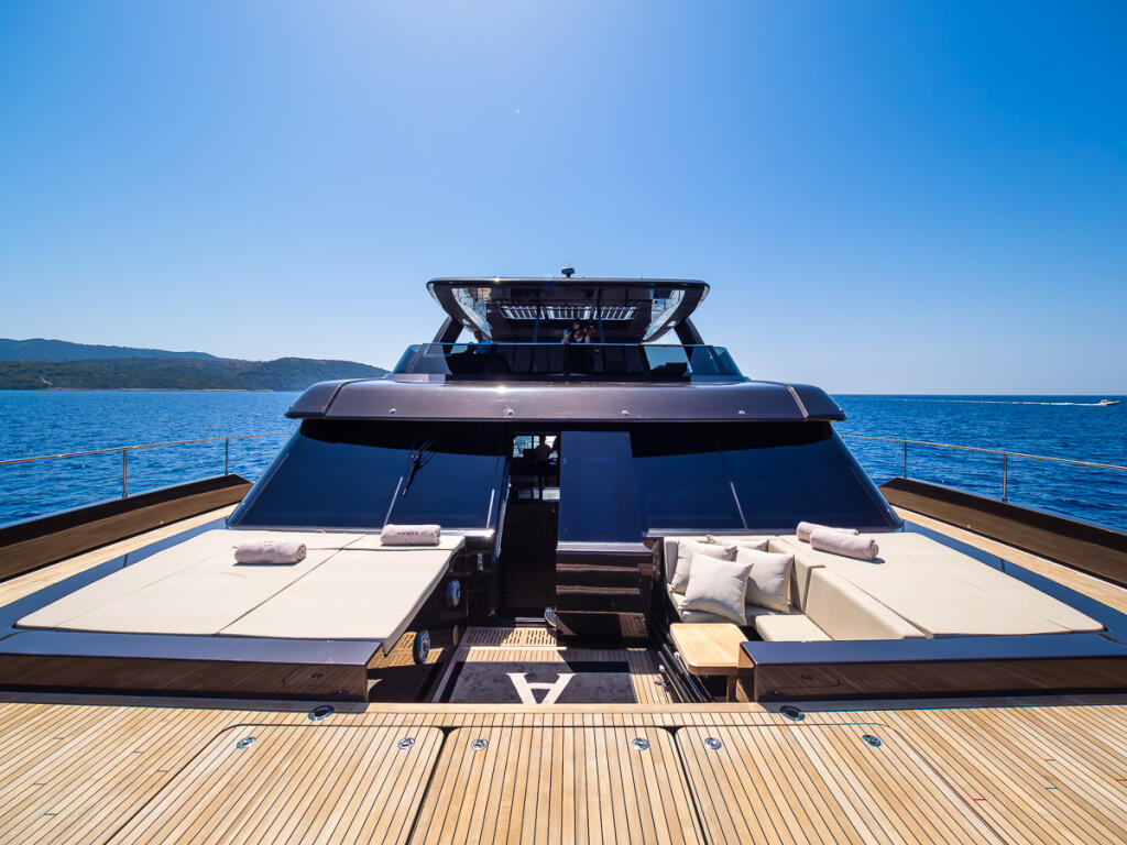 Sunreef 70 Power Amber One