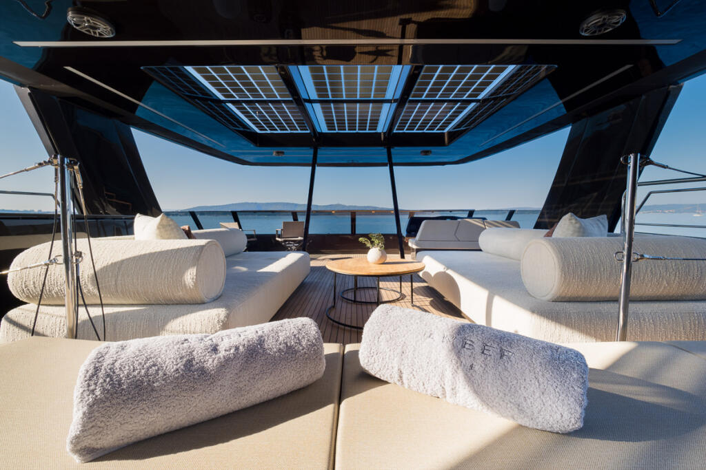 Sunreef 70 Power Amber One
