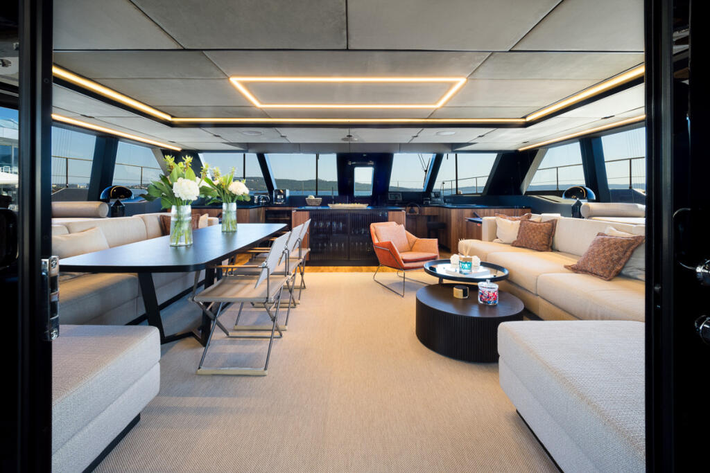 Sunreef 70 Power Amber One
