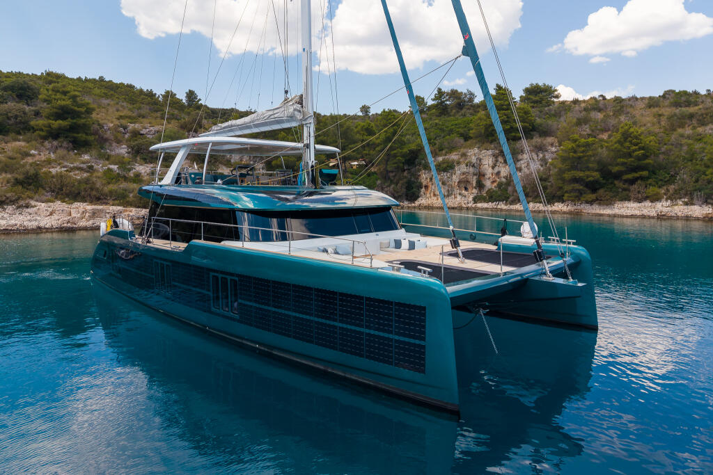 Sunreef 70 Midori