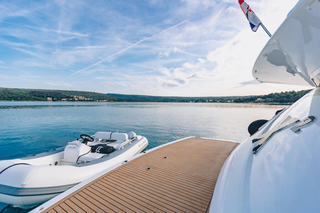 Sunseeker 65 Sport Yacht X2