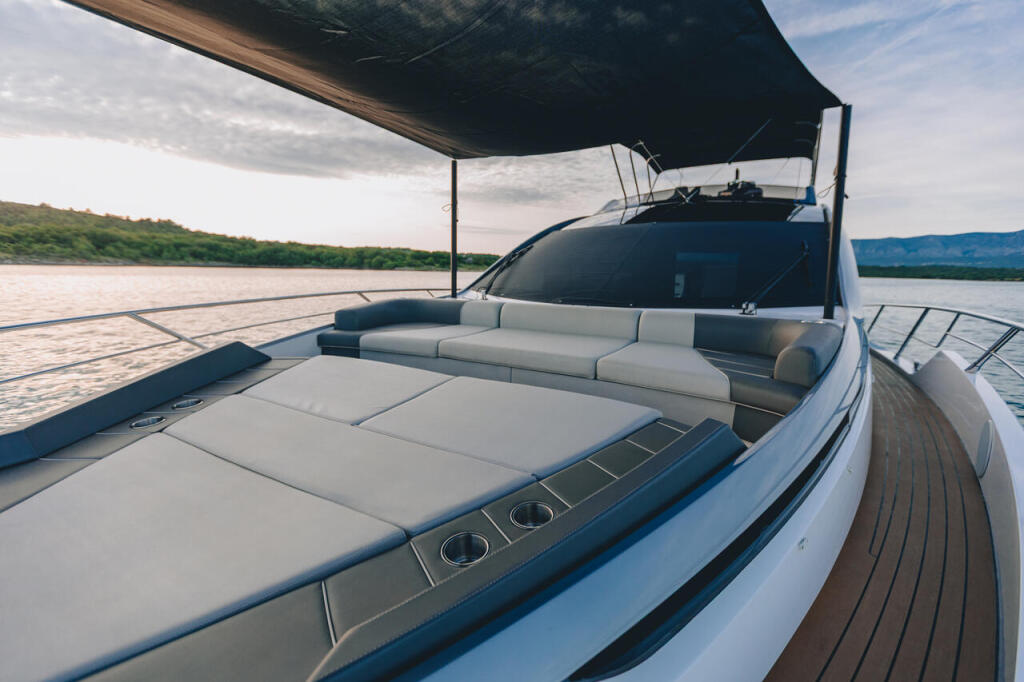 Sunseeker 65 Sport Yacht X2